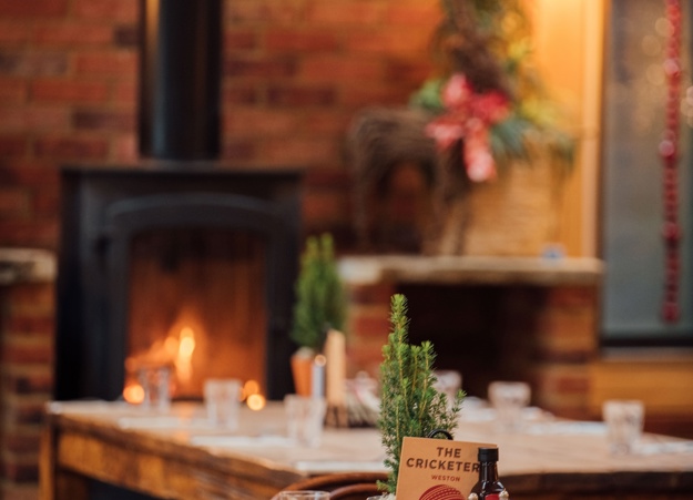 The Cricketers, Christmas 22 015